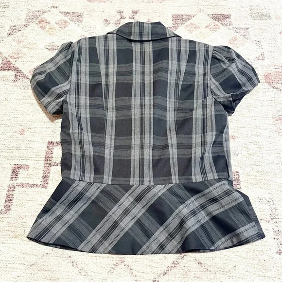 Grey plaid peplum blazer with puffy sleeves size 6 - Picture 12 of 12